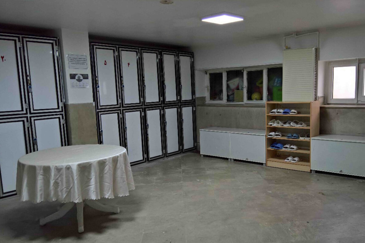 سالن ورزشی فرمانیه