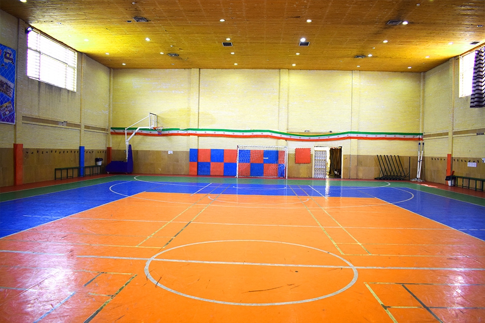 سالن ورزشی دیهیم